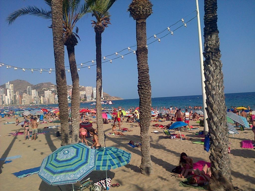 Hotel Iris Benidorm Exterior foto